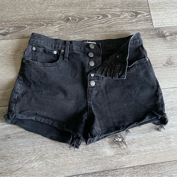 Madewell Exposed button frayed Jean Shorts Size 29 Vintage Black - Picture 3 of 7